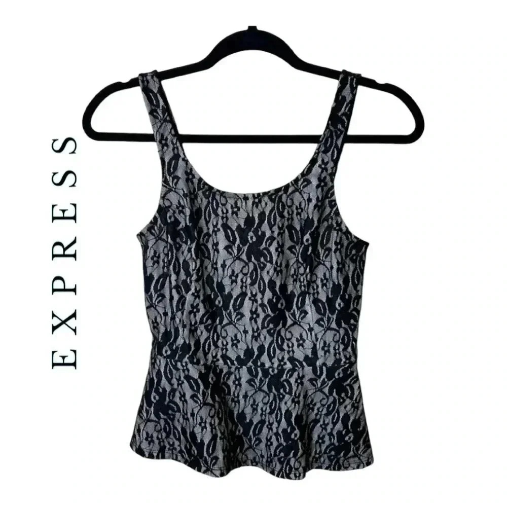 0864. EXPRESS TANK TOP LIKE BLOUSE FULL ZIPPER IN BACK LACE OVERLAY SIZE XS‎